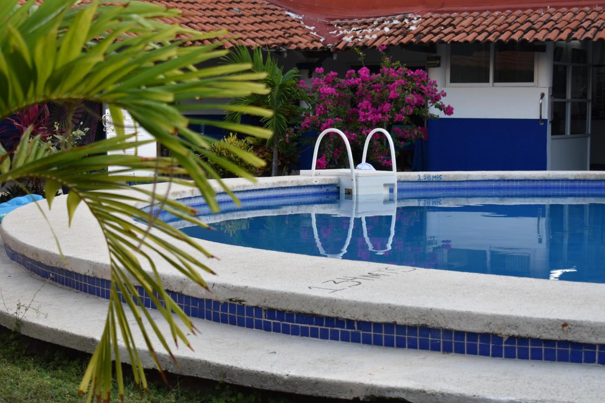 Hotel Plaza Almendros, Isla Mujeres Exterior foto